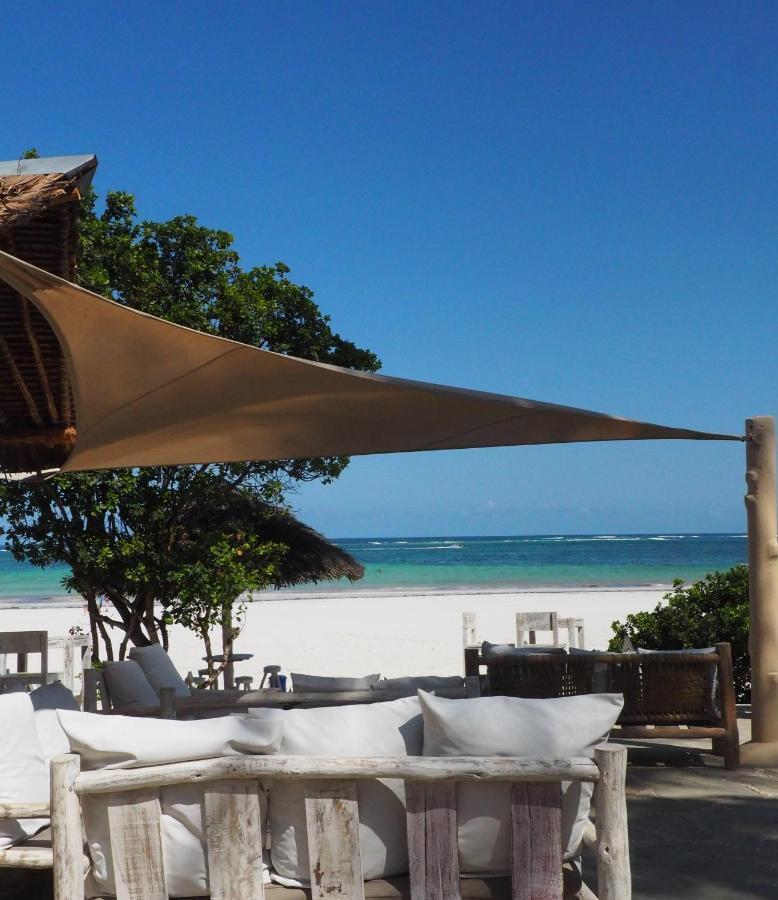 Eleven Pearl Boutique Hotel & Spa Praia de Diani Exterior foto