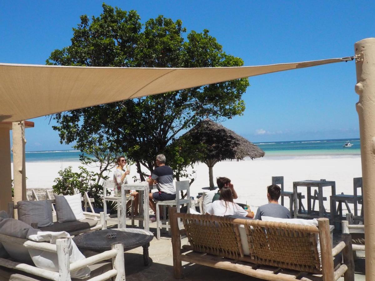 Eleven Pearl Boutique Hotel & Spa Praia de Diani Exterior foto